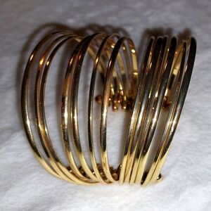 Elegant Gold Bangle Set